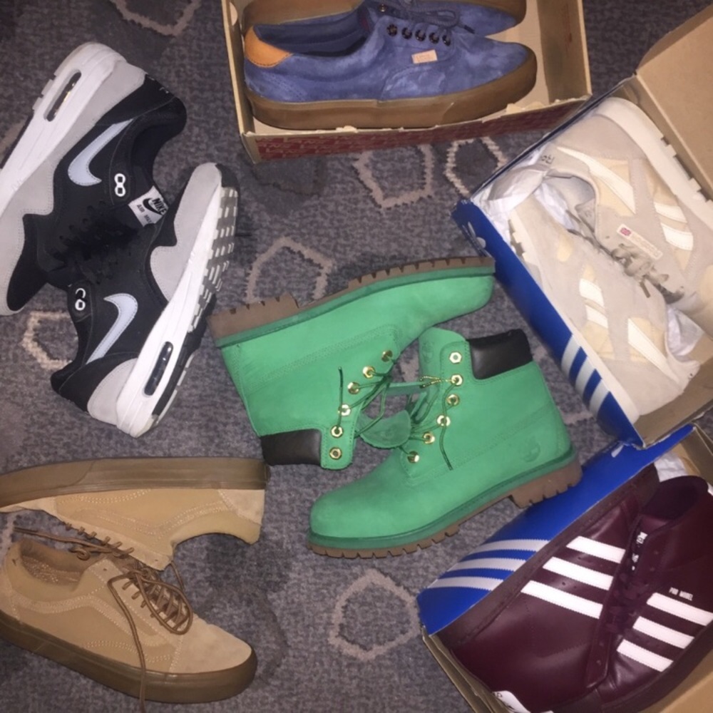 BUNDLE OF (2x Vans)
